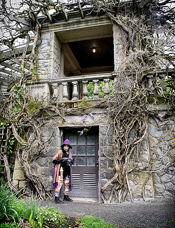 Sean O'Connell Hatley Castle (4)