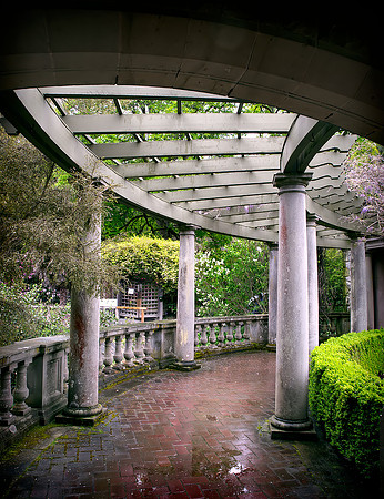 Sean O'Connell Hatley Castle (7)