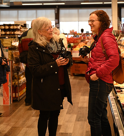 JulieG-Mingling.jpg