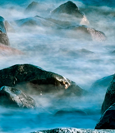 Linda McShane-Silent Peaks in the Tide