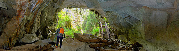 Sean Pano Cave