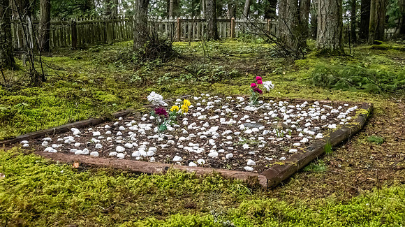 Neal Erickson Enlcosed Grave, Japanese and Chinese Cemetary, Ap.17.2023-20