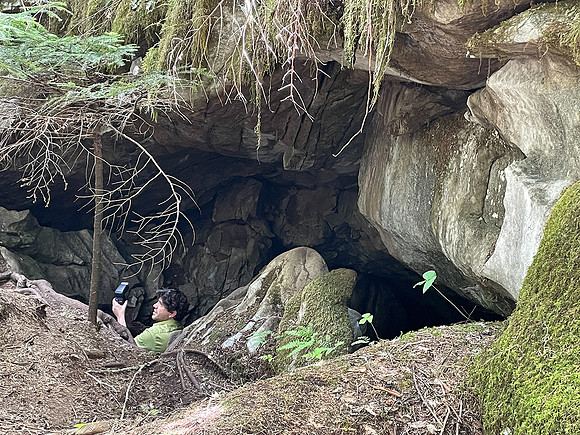 Darrell 2 Cave 1 Insect Cave IMG_6824