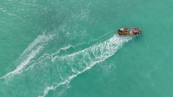 Bruce Moffat-Over The Herring Skiff