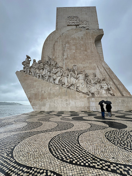 Julie Gourdeau-Monument to the Discoveries
